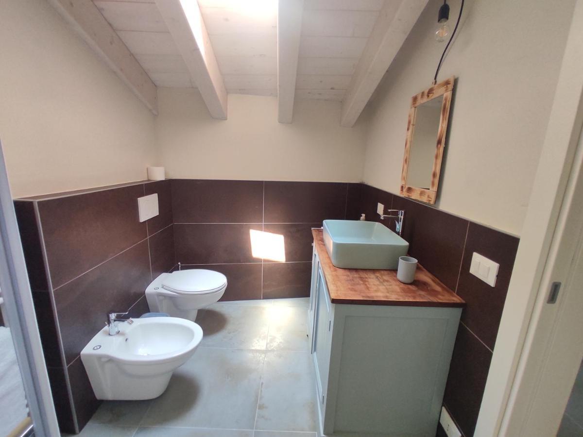 La Casa Di Paolina - Affitti Brevi Apartment เดเซนซาโนเดลการ์ดา ภายนอก รูปภาพ